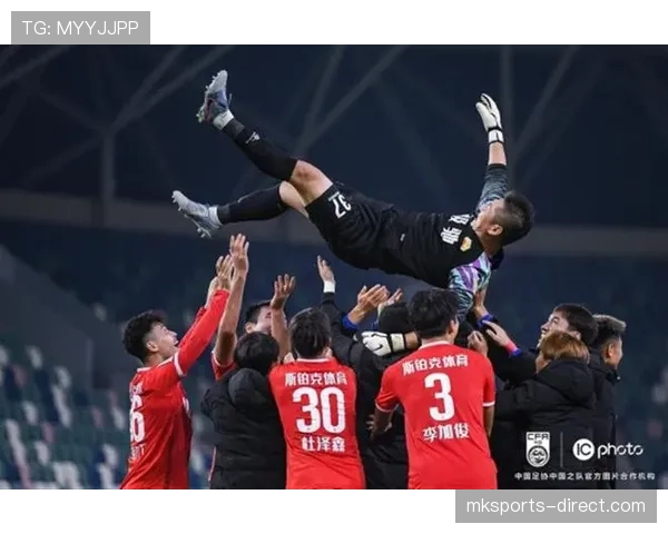 国安中场失控隐忧显现：控球数据尚可，比赛节奏却已紊乱