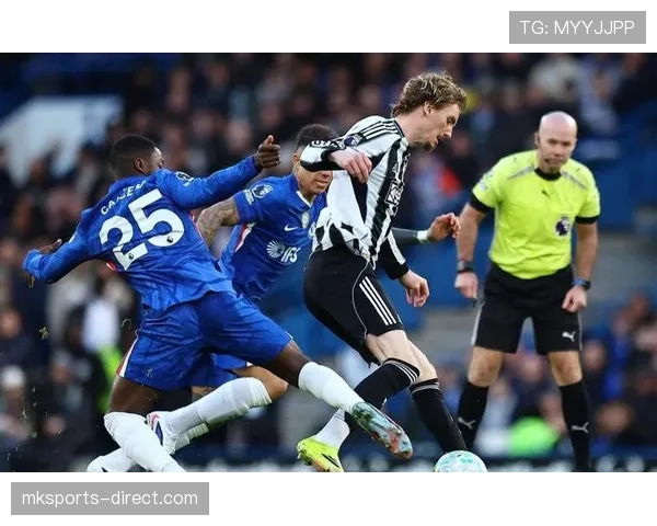 多线作战之下，切尔西阵容轮换是否影响球队默契与实战表现？