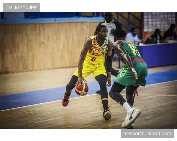 新手必看：FIBA和NBA规则区别到底在哪，看懂这些判罚不再犯晕